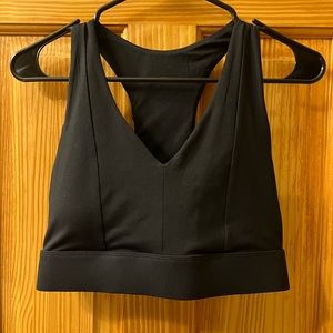 On-The-Go Midi Medium Impact Sports Bra